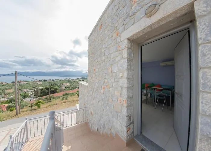 Apartment Laconic Bay View