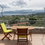Apartment Laconic Bay View